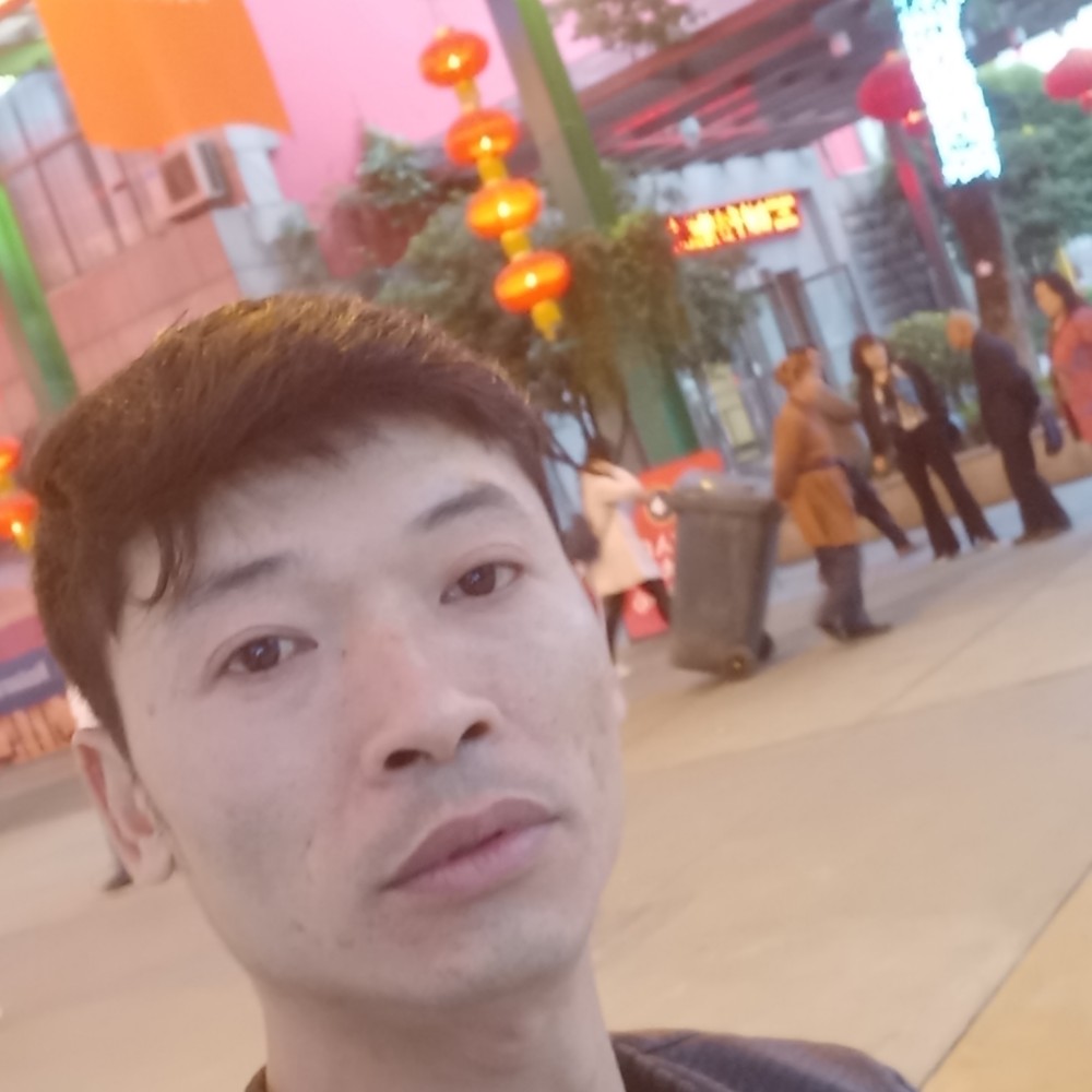 崔建林的照片