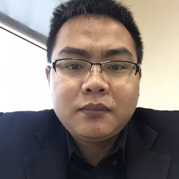 俊延的照片