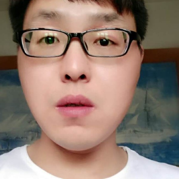 美满等待霓裳的照片