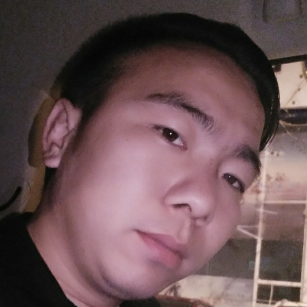 安玉龙的照片