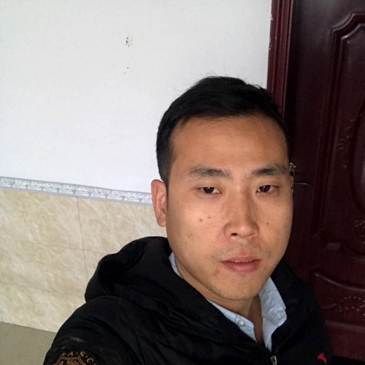 曾经爱恋崖悔的照片