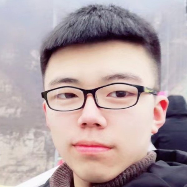 蓝天浅吻虚幻的照片