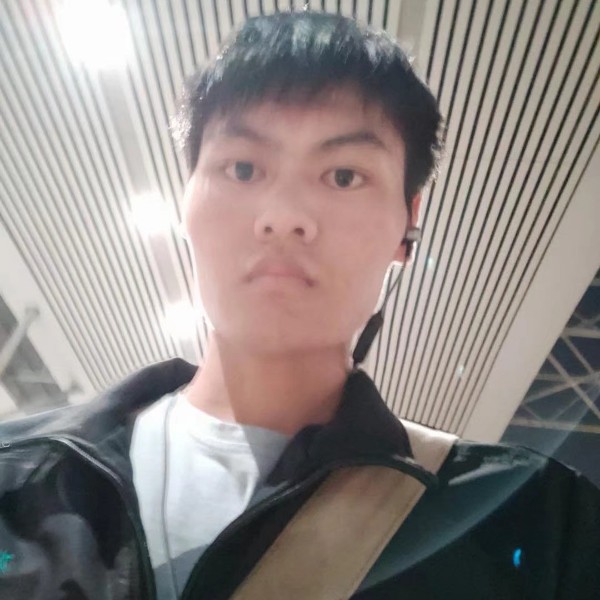 缓慢挽手大地的照片