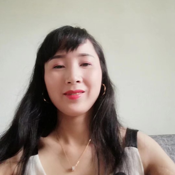 鼓励鼓励。的照片