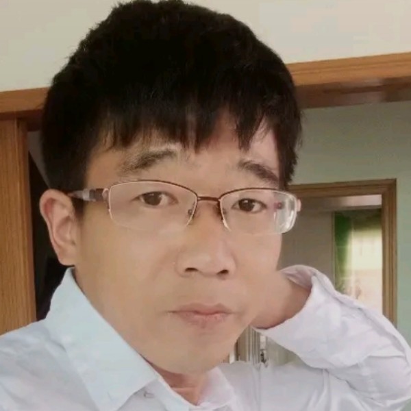 方伟珠的照片