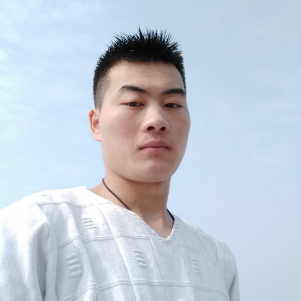 虚幻帽子的照片