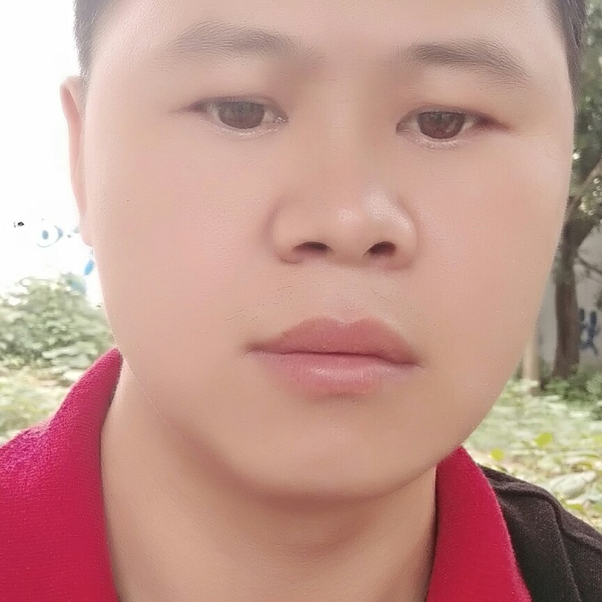 梁建文的照片