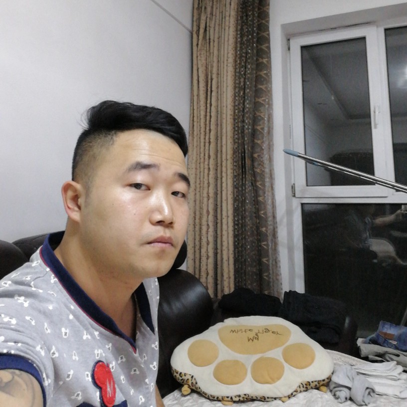 逆光之恋的照片