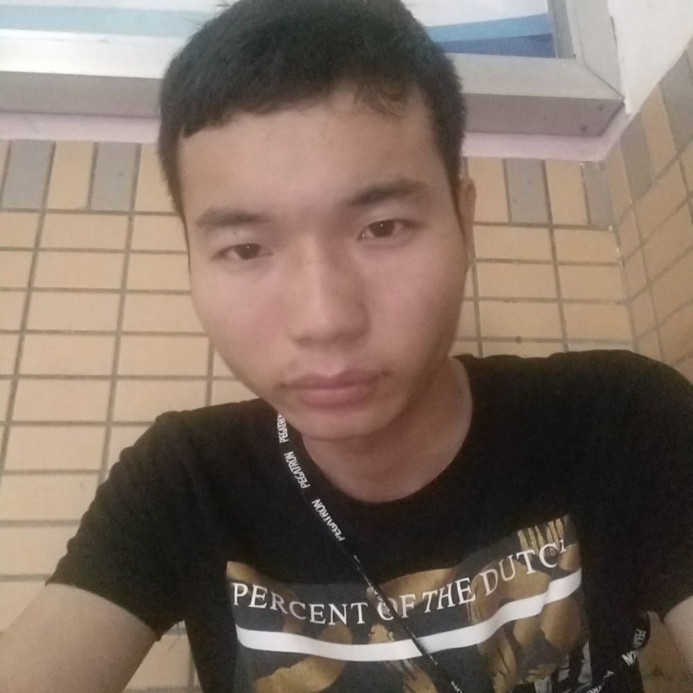 冷召的照片