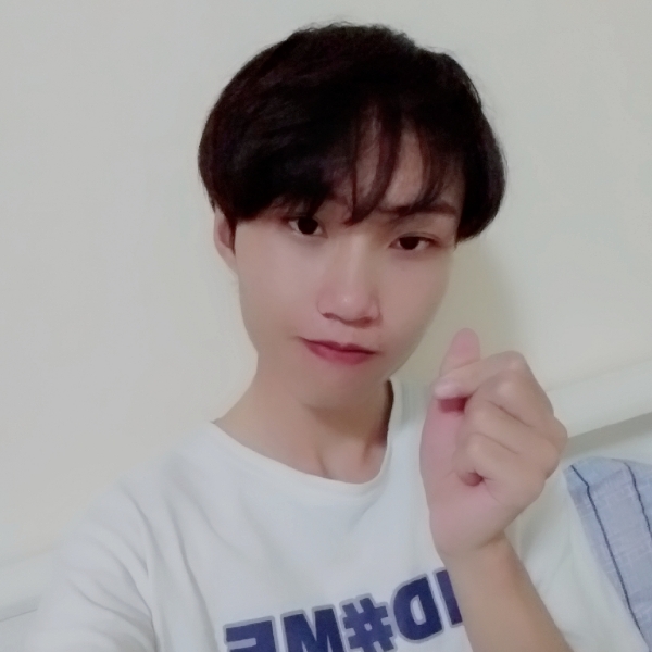 韦黎君的照片