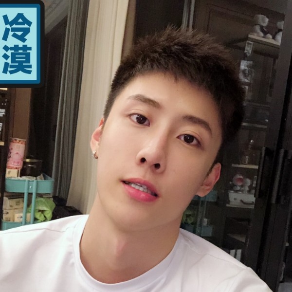 ZYFeng的照片