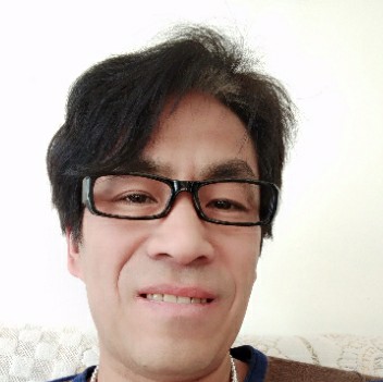 积极邂逅耳机的照片