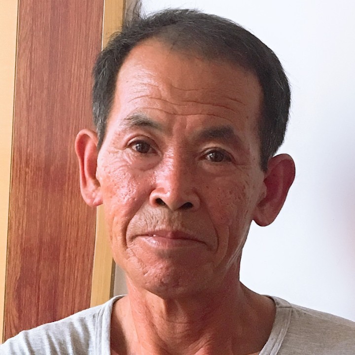静心正在的照片