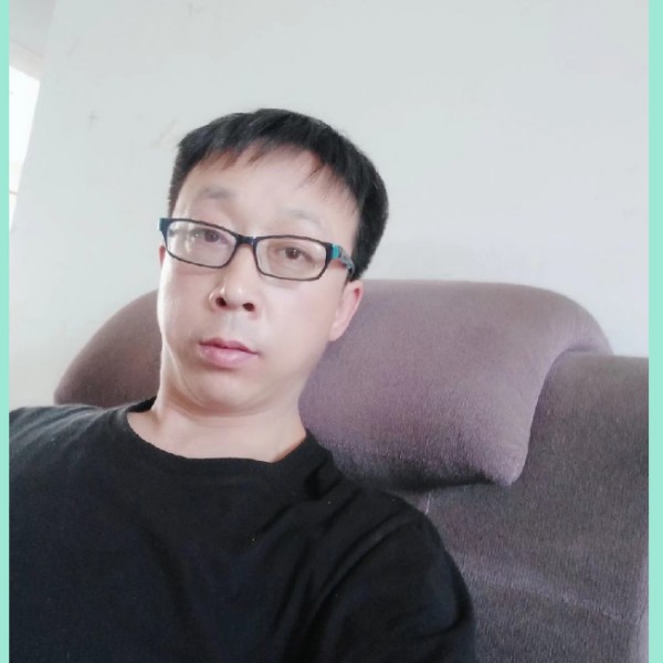 路灯爱恋炙热的照片