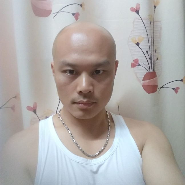 壮狼人的照片