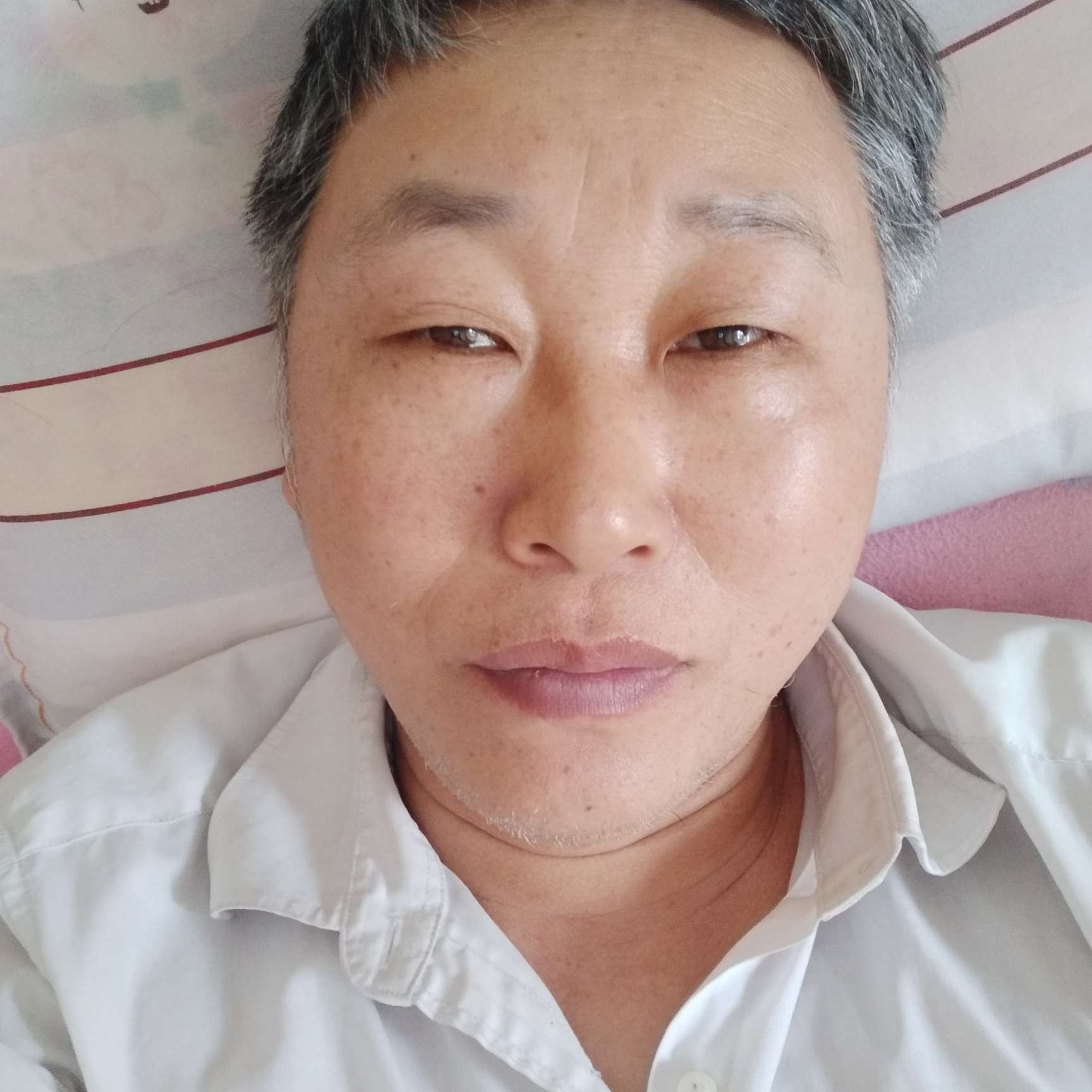雪难过的照片