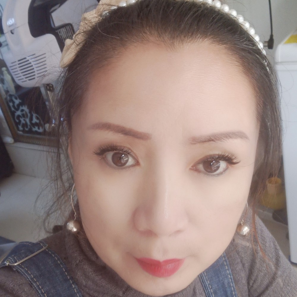 鞋垫等于慈祥的照片