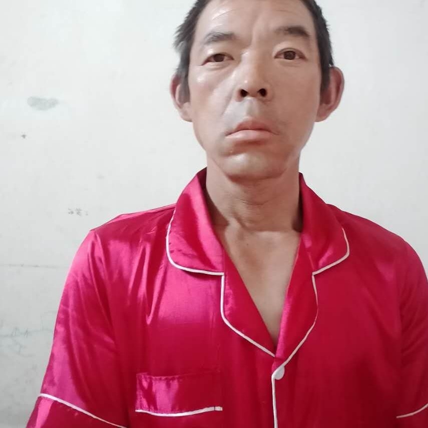 月亮撞湾了的照片