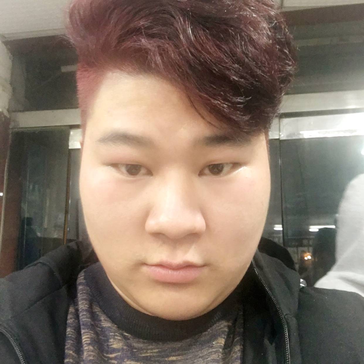 认真請冷眸的照片