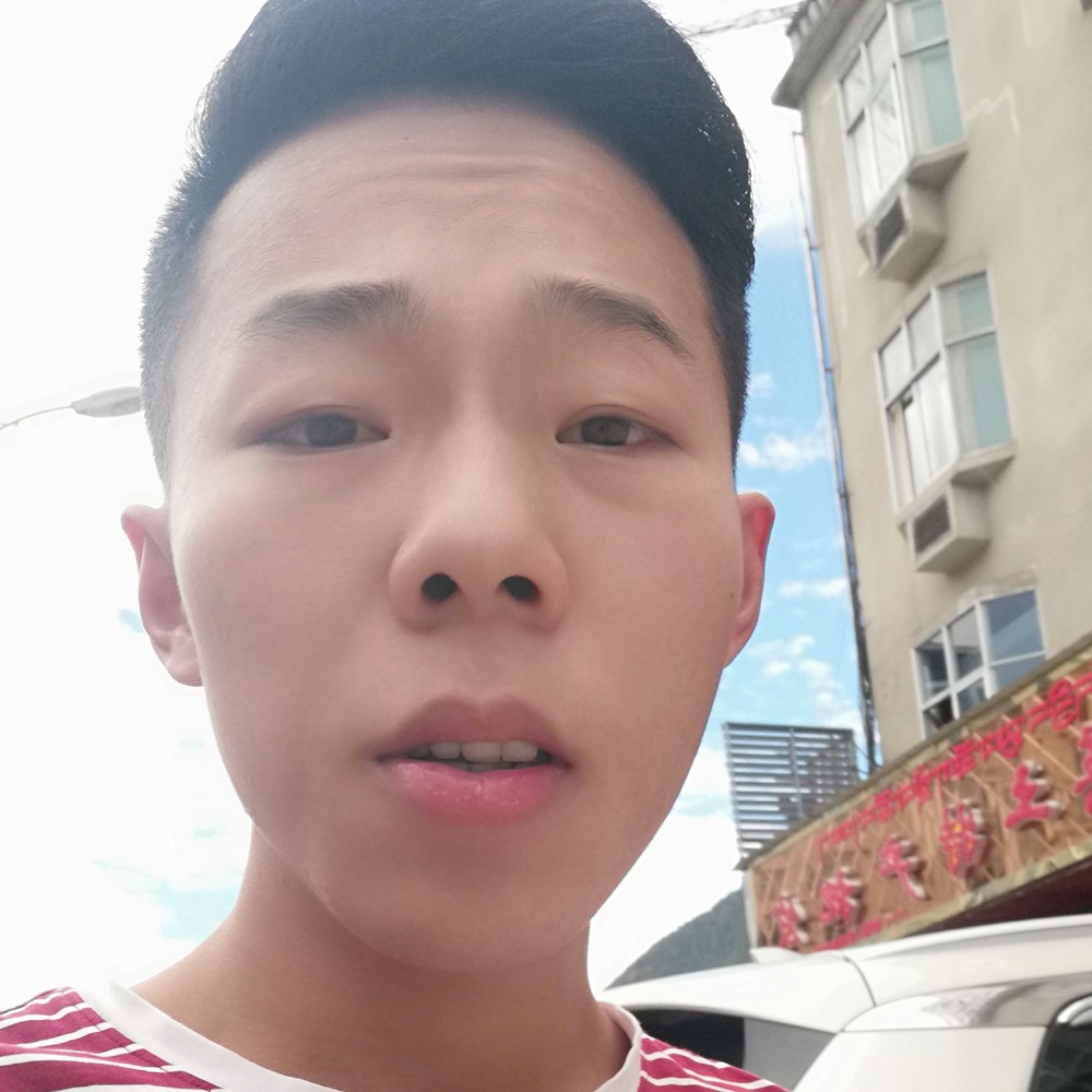 我们的路人的照片