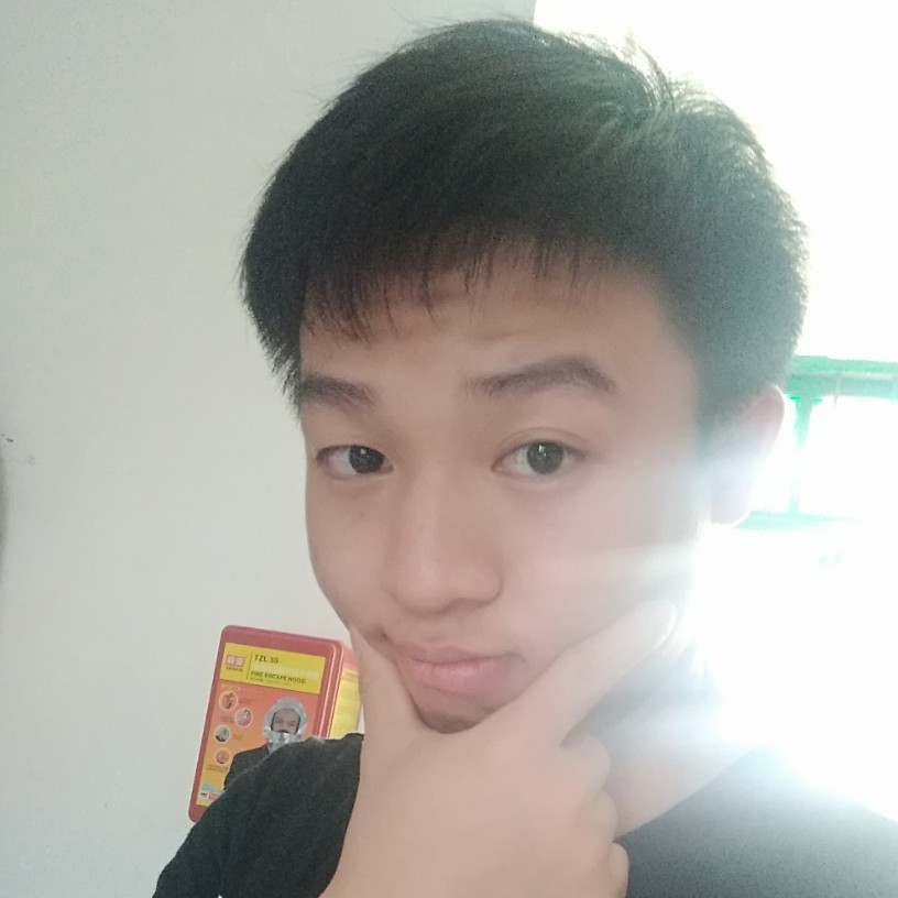绵密演变银耳汤的照片