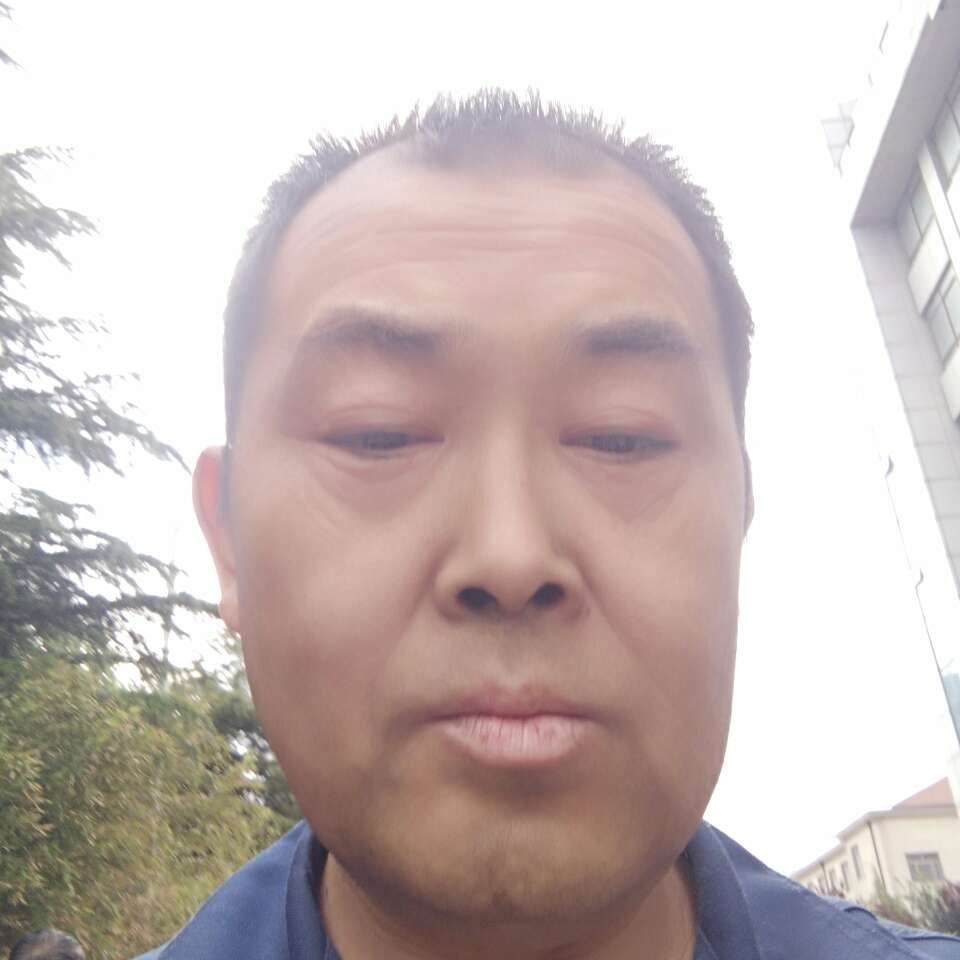 受伤泪了路灯的照片