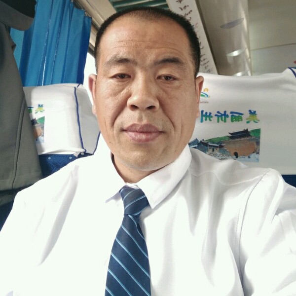 真诚与眼缘的照片
