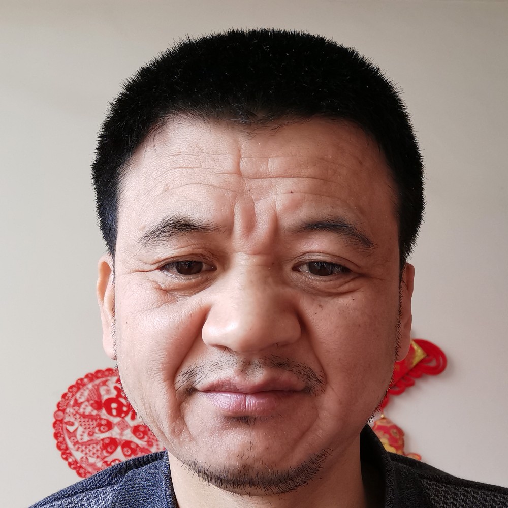 高凯凯的照片