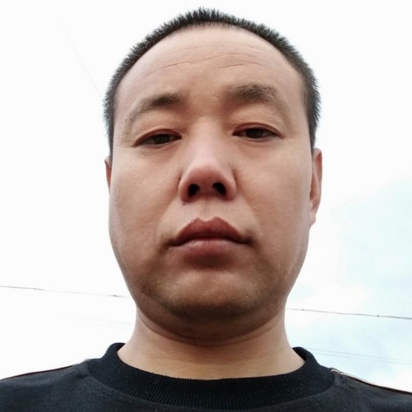 落拓流沙的照片