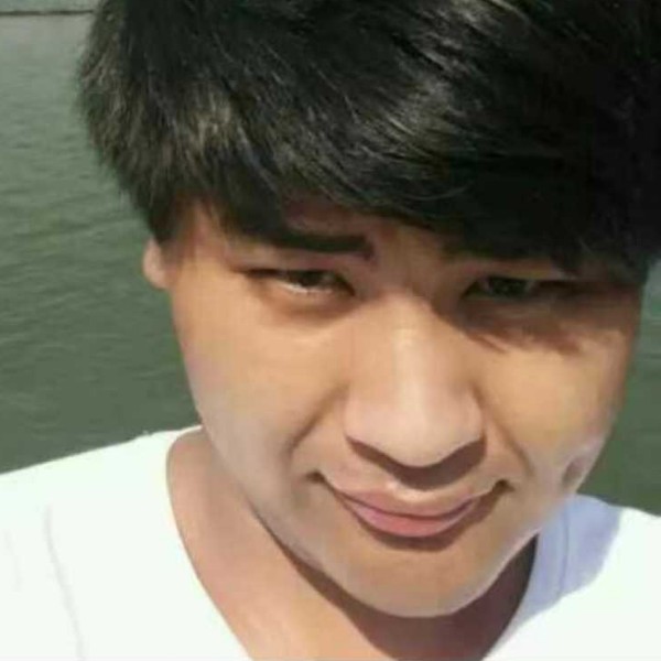 街海波的照片