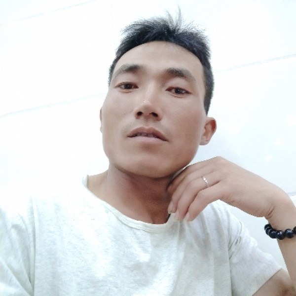 再平凡哥也是限量的照片