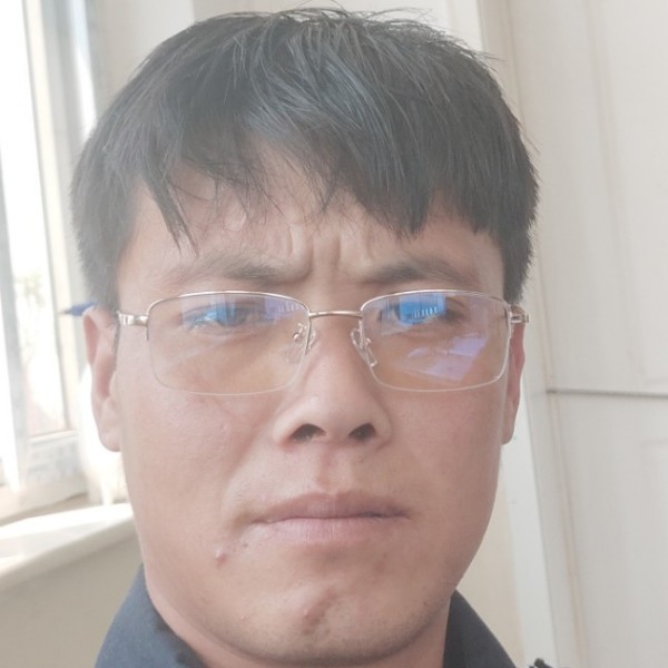 王彦伟的照片