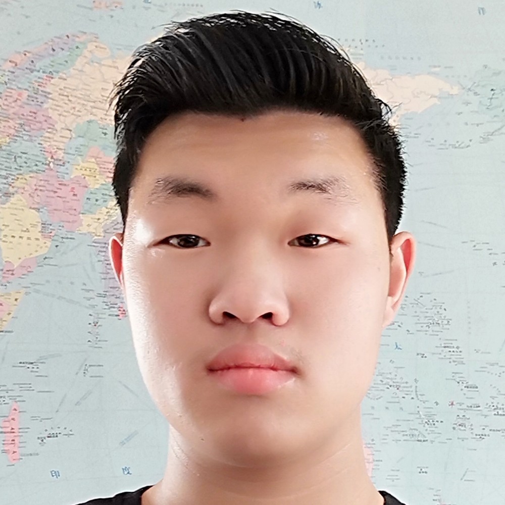 碧影等待满意的照片