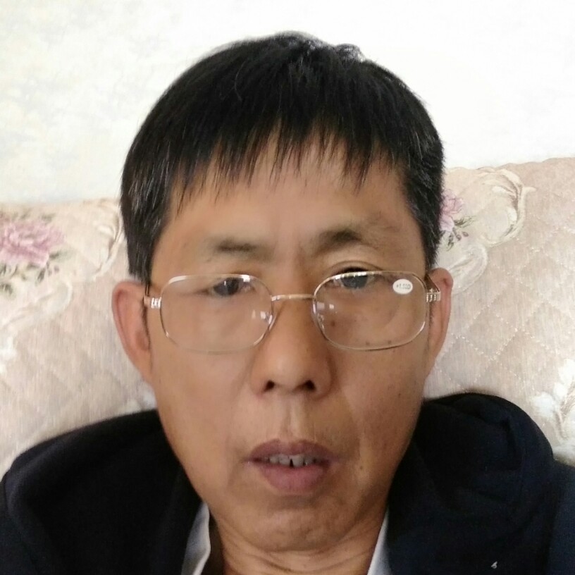 店员方大力的照片