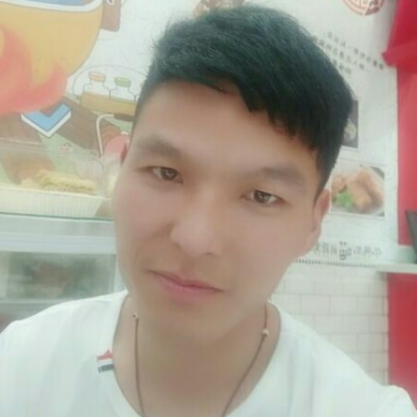 陈兴战的照片