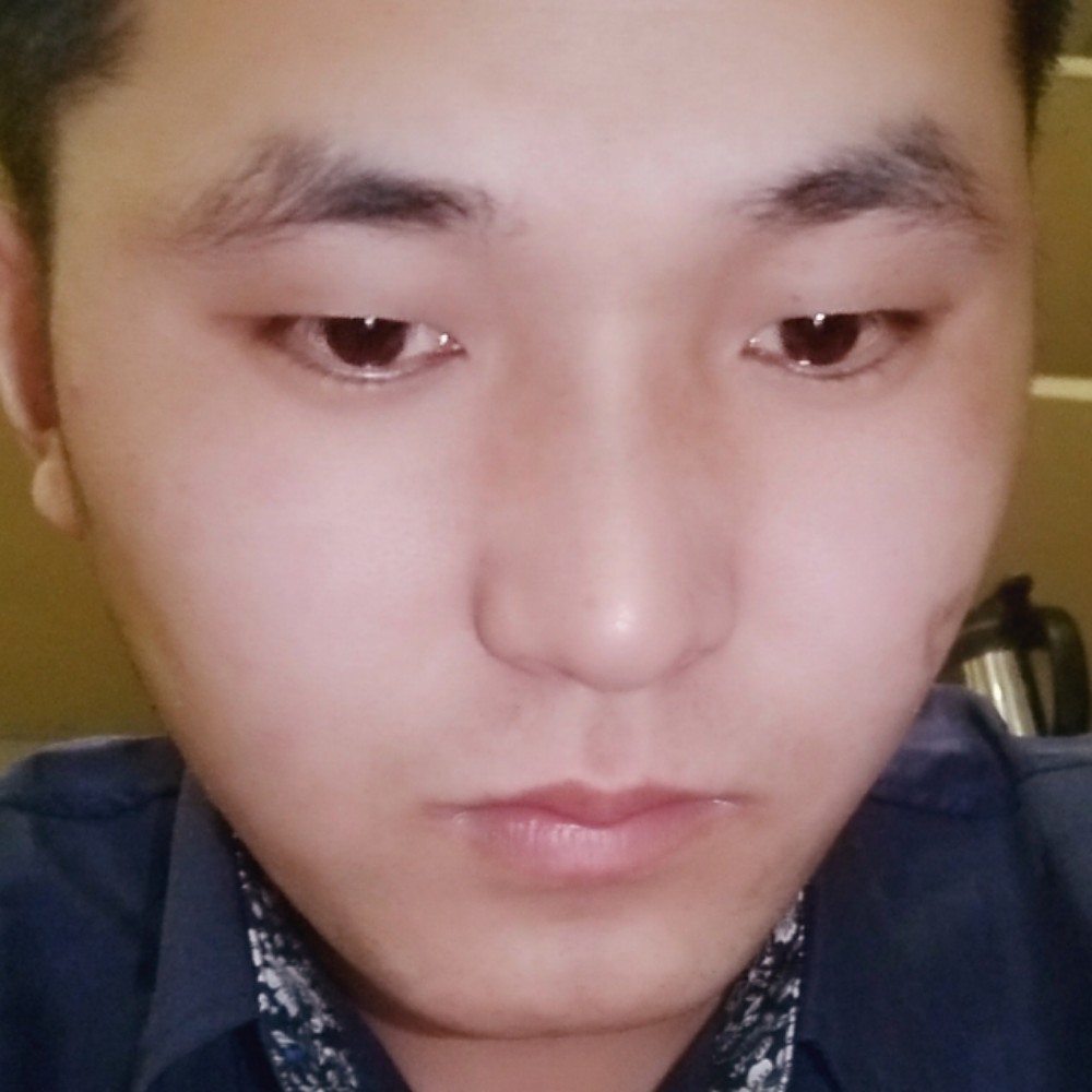 转身相遇即是缘的照片
