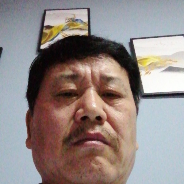 樱桃耍酷的照片
