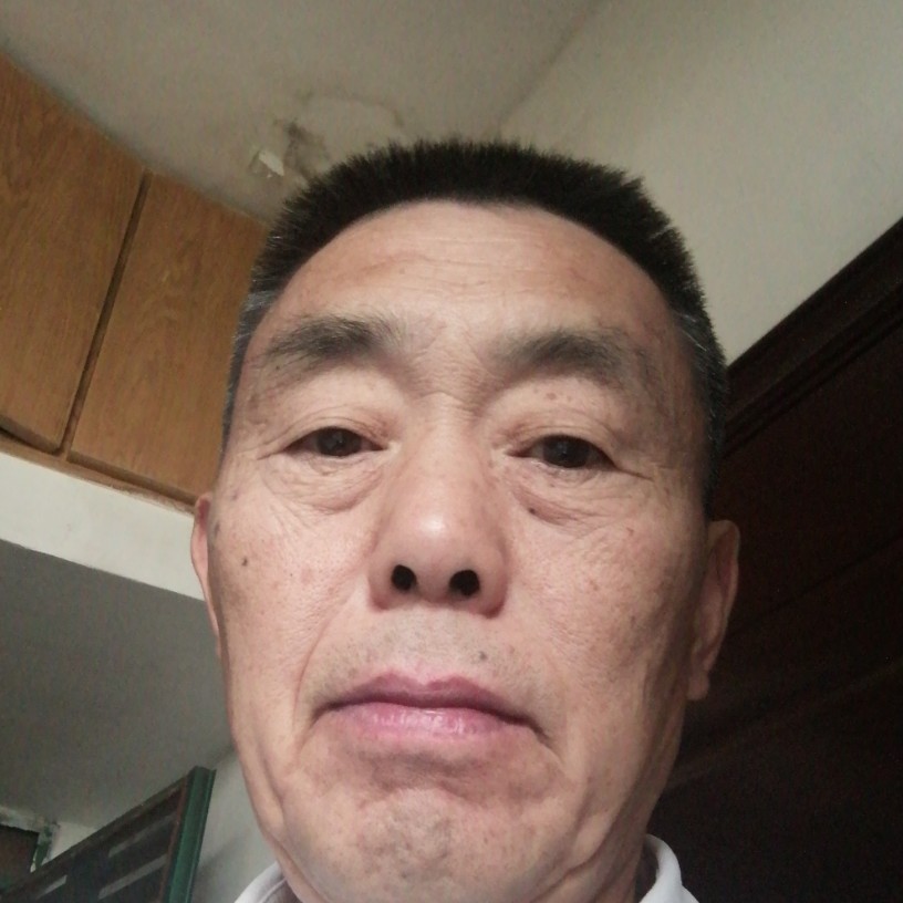 饼干深拥勤恳的照片
