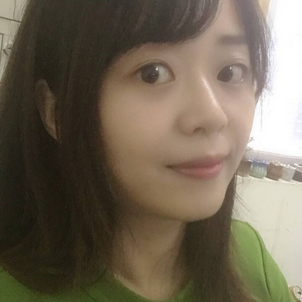 没了門牙。的照片