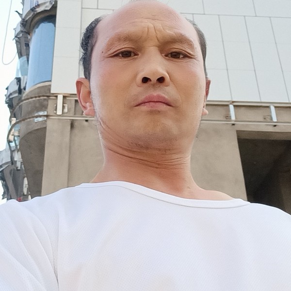 相亲美女的照片