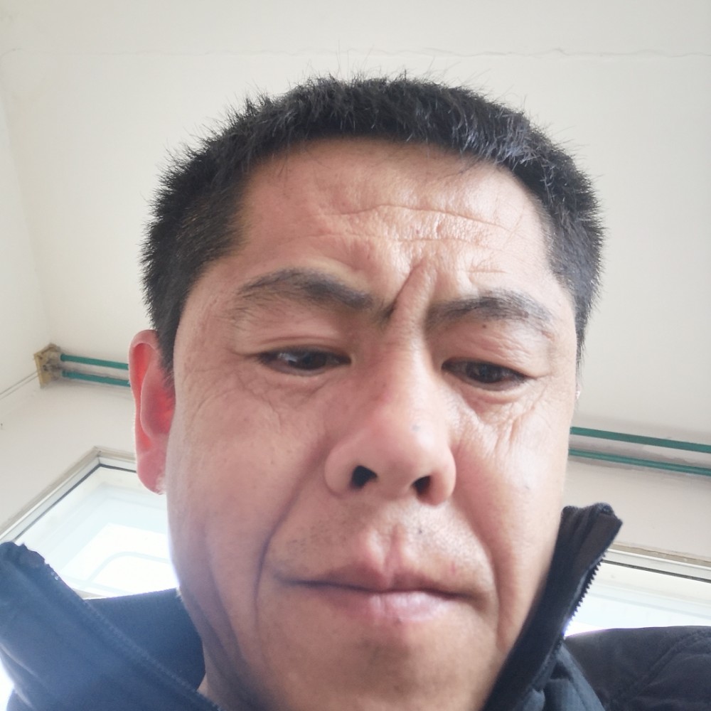 绵密打裙子的照片