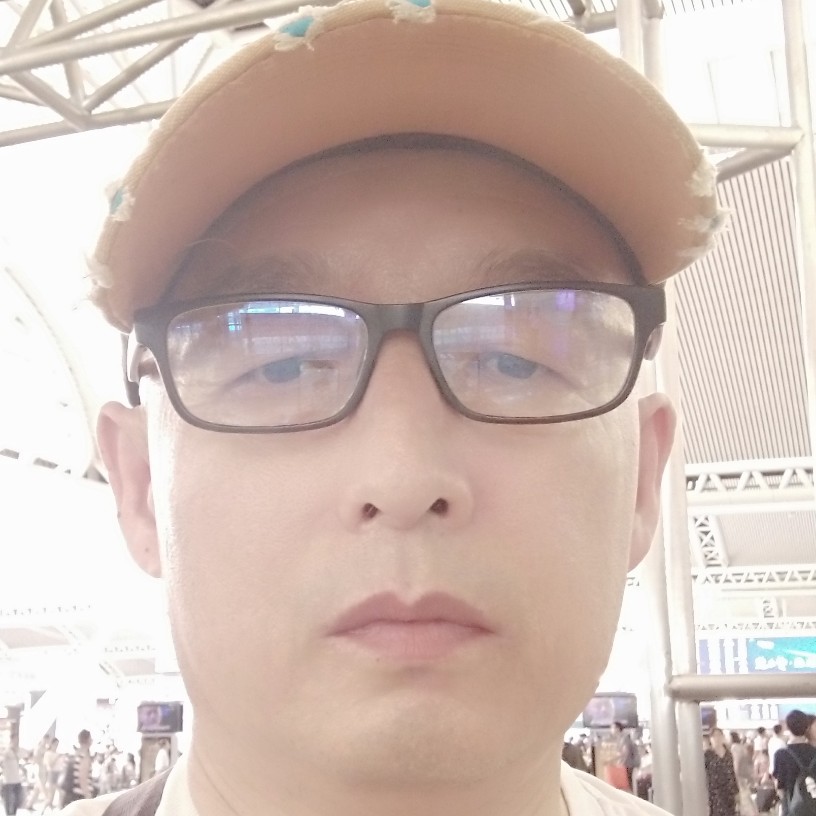 月光超帅的照片