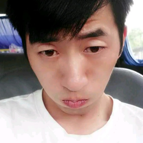 87年兔哥的照片
