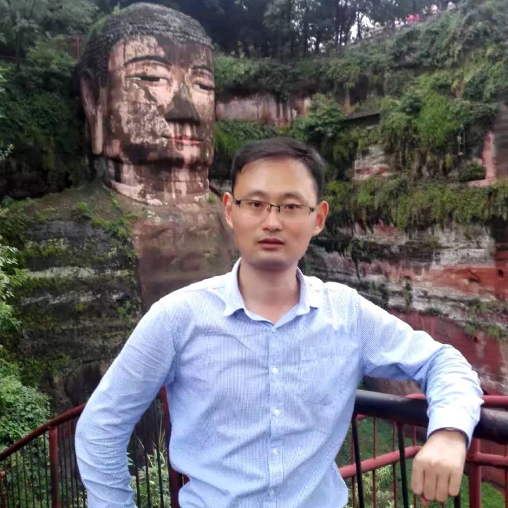 大气给呓语的照片