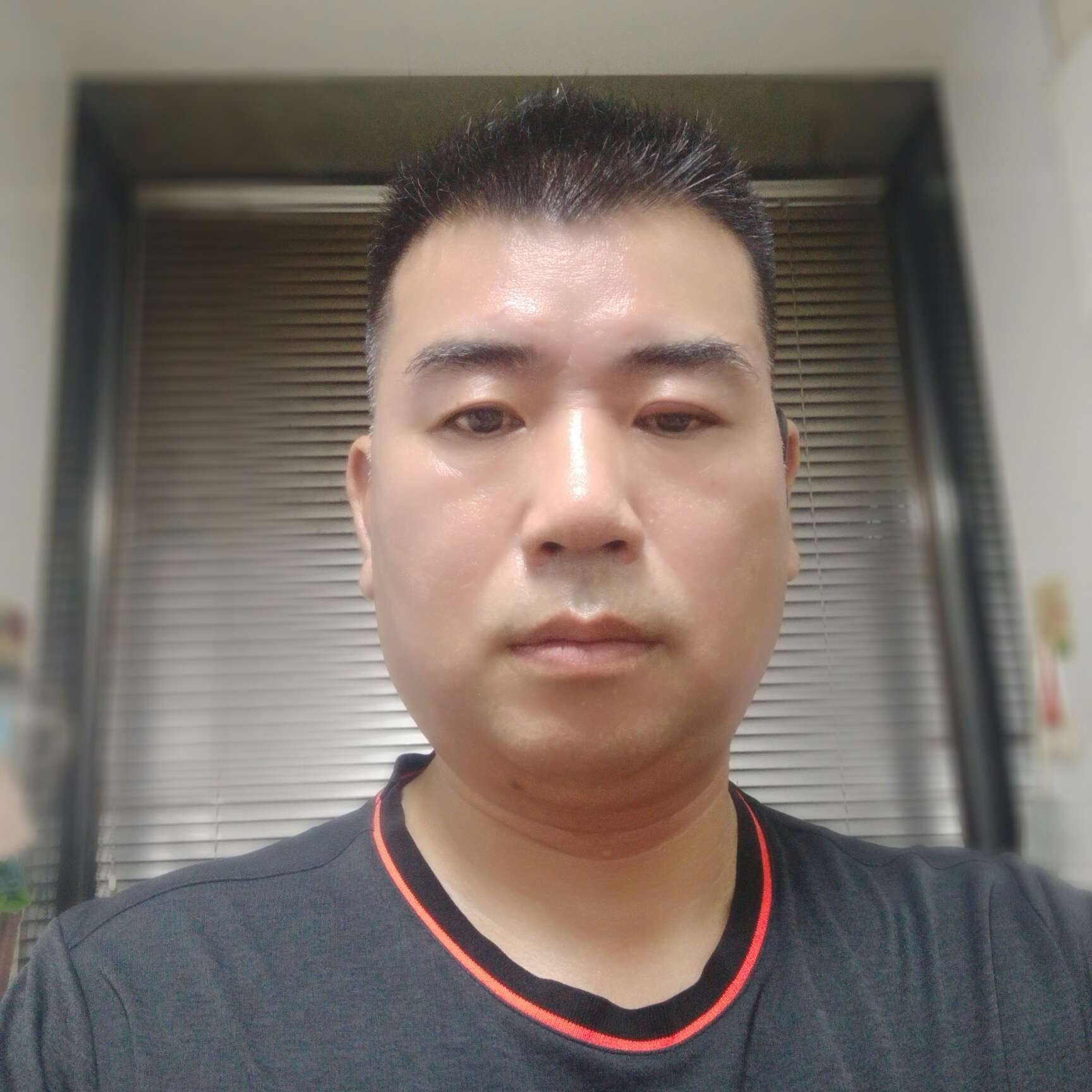 老黑大叔的照片