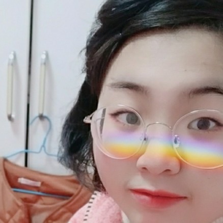 杨馨怡的照片