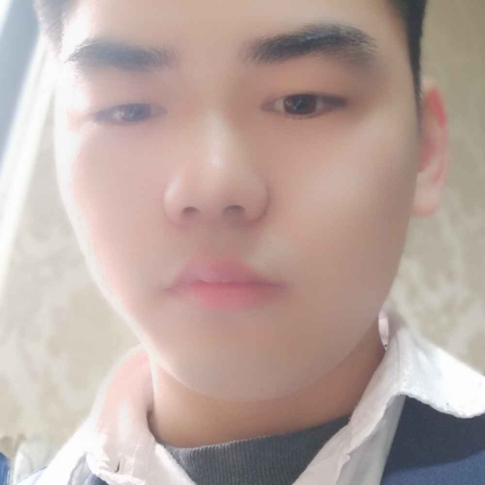 阳光帅哥波波的照片
