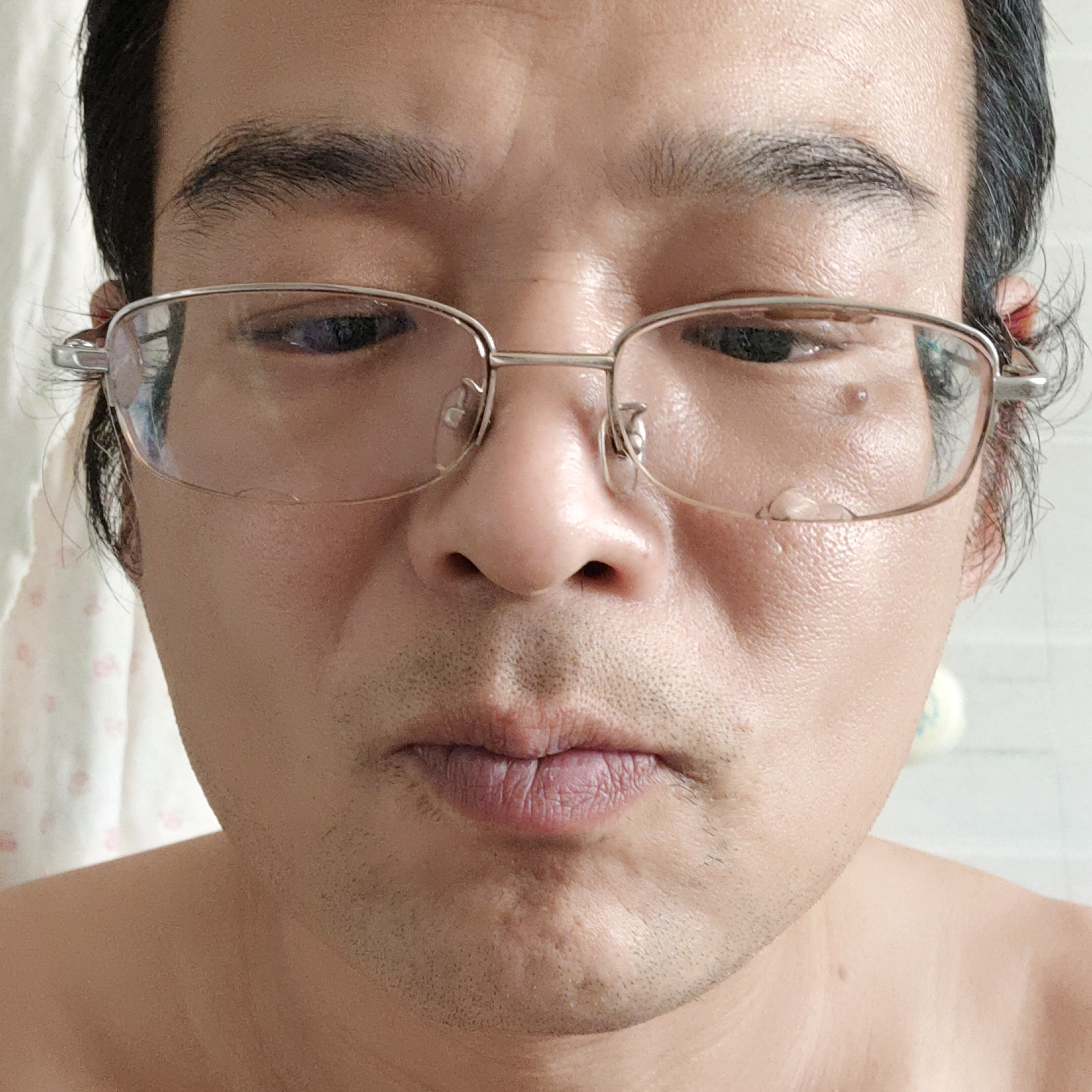 看见好尴尬的照片