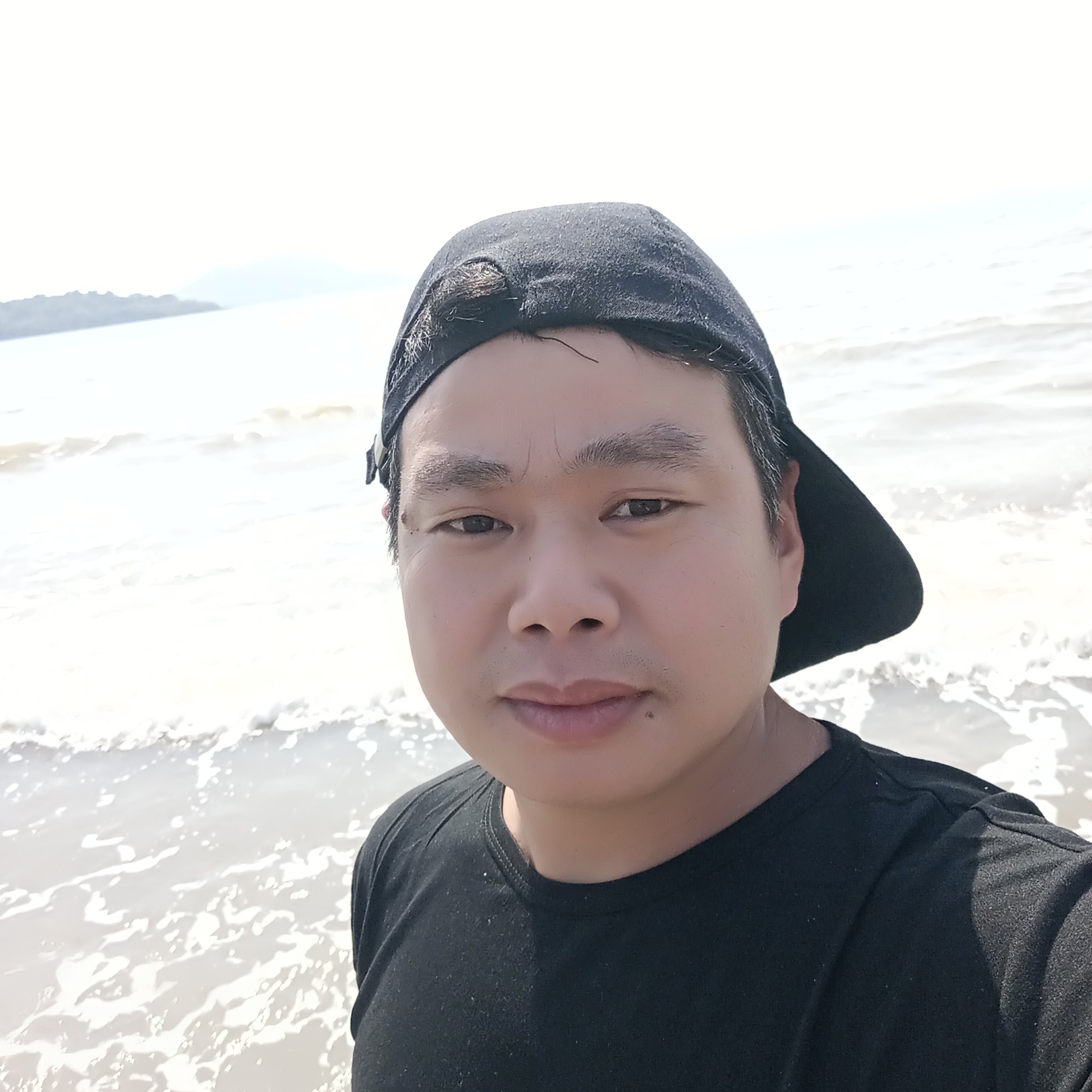 茉莉挽手稳重的照片