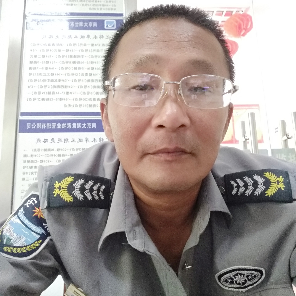 军响的照片